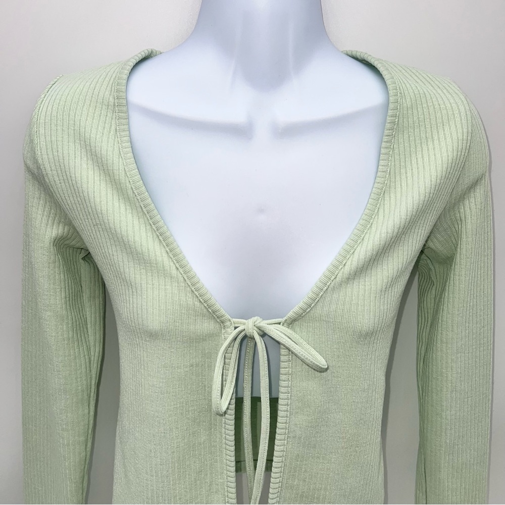 H&M Divided Women’s Light Green Ribbed Knit Open V Front Tie Cardigan-Size XL - Picture 2 of 8